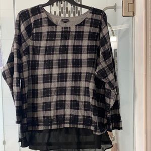 Torrid Plaid sweater size 4